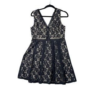 Mi‎ Ami Womens L Black Lace Fit Flare Dress Romantic Glam Whimsigoth Urban